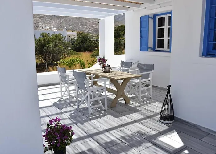 Villa Spacious Veranda, House For 3, In The Village. Kamári