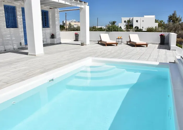 Villa Spacious Veranda, House For 3, In The Village. *