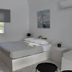 Spacious Veranda, House For 3, In The Village. Kamári