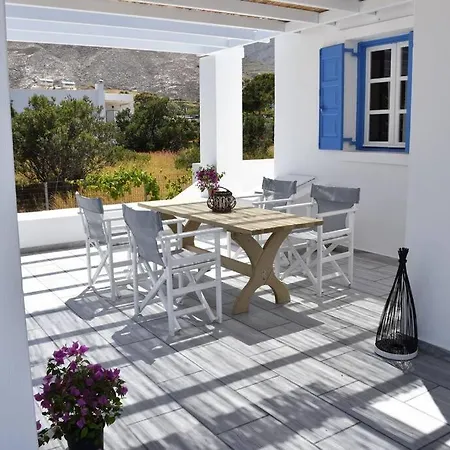 Willa Spacious Veranda, House For 3, In The Village. Kamári