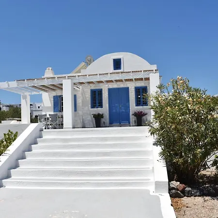 Spacious Veranda, House For 3, In The Village. Willa *